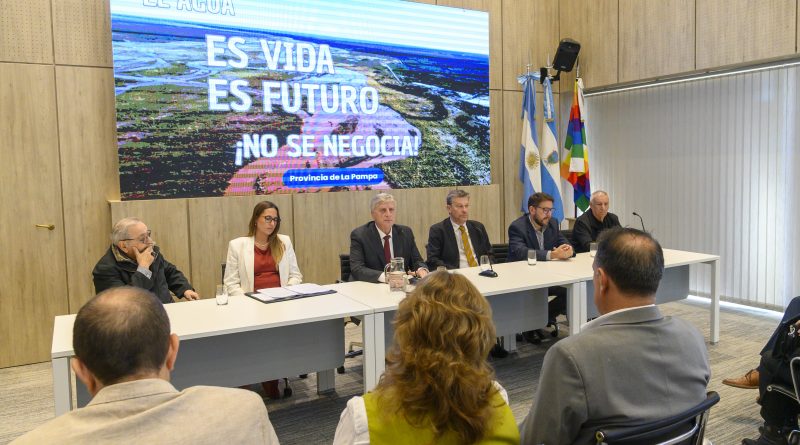 La Pampa presentó un amparo ambiental colectivo contra la modificación de la Ley de Glaciares
