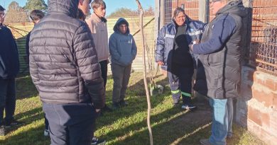 Alvear: Visita educativa al Refugio Canino Hociquitos