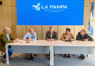Ziliotto firmó el contrato para iniciar la ampliación de Salud Mental del Favaloro-Molas