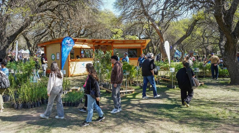 Todo listo para la 14° edición de Expo Vivero en el Jardín Botánico Provincial