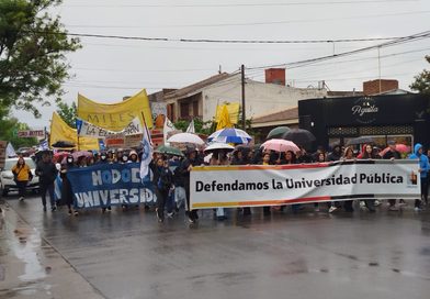 Importante Marcha Federal Universitaria en La Pampa en defensa del financiamiento de la educación pública